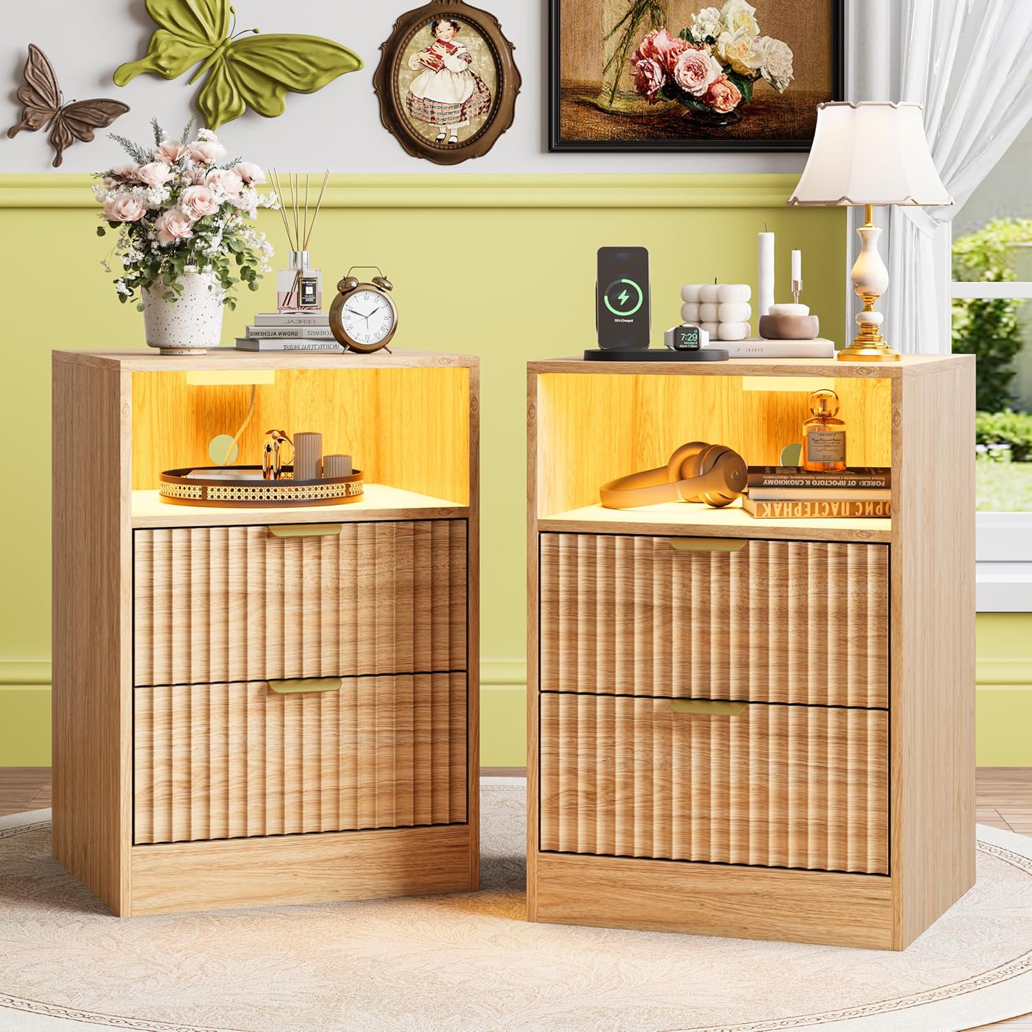 FANRAL Nightstand Set of 2,LED Nightstands with Charging Station,Fluted Design Bedside Table with RGB LED Lighting,Mid Century Modern Small Dresser with Storagee, Night Stand
